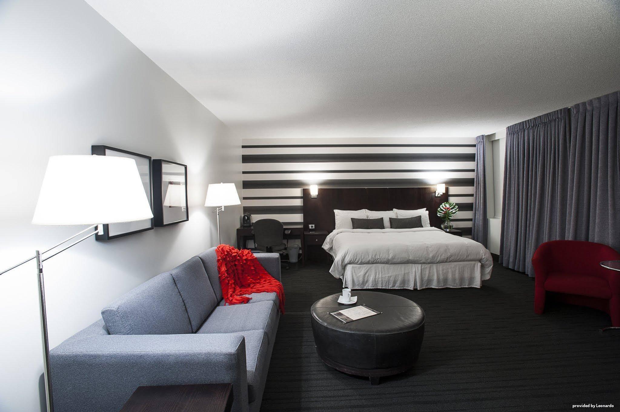 Hotel Albert Par G5 Rouyn Bagian luar foto
